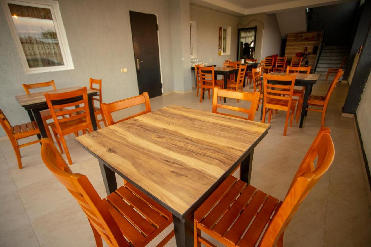 Pollux Hotel Batumi Ngoại thất bức ảnh
