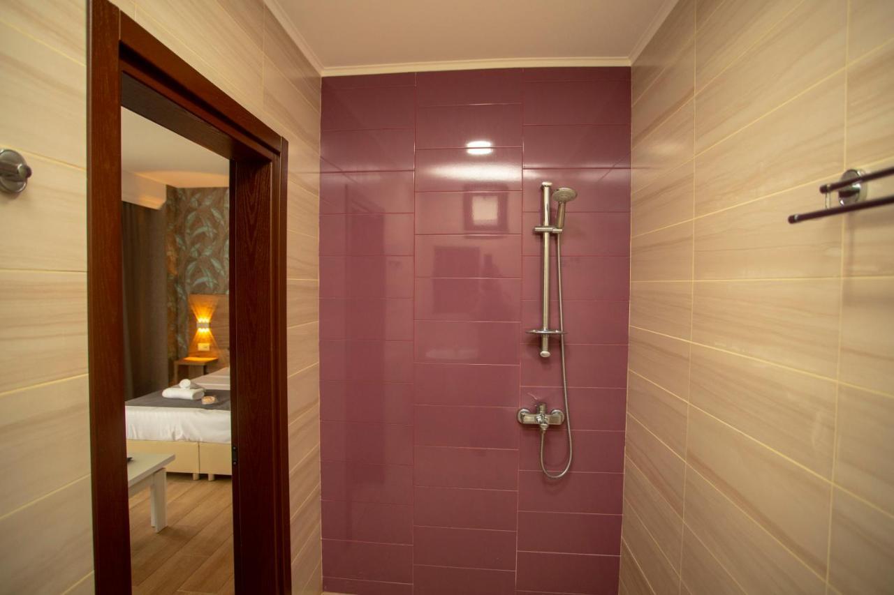 Pollux Hotel Batumi Ngoại thất bức ảnh