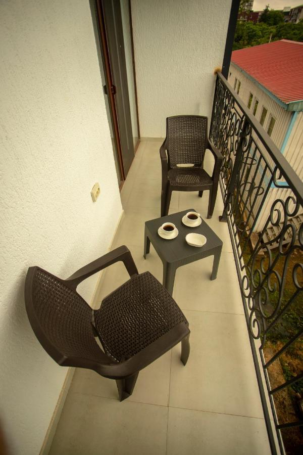 Pollux Hotel Batumi Ngoại thất bức ảnh