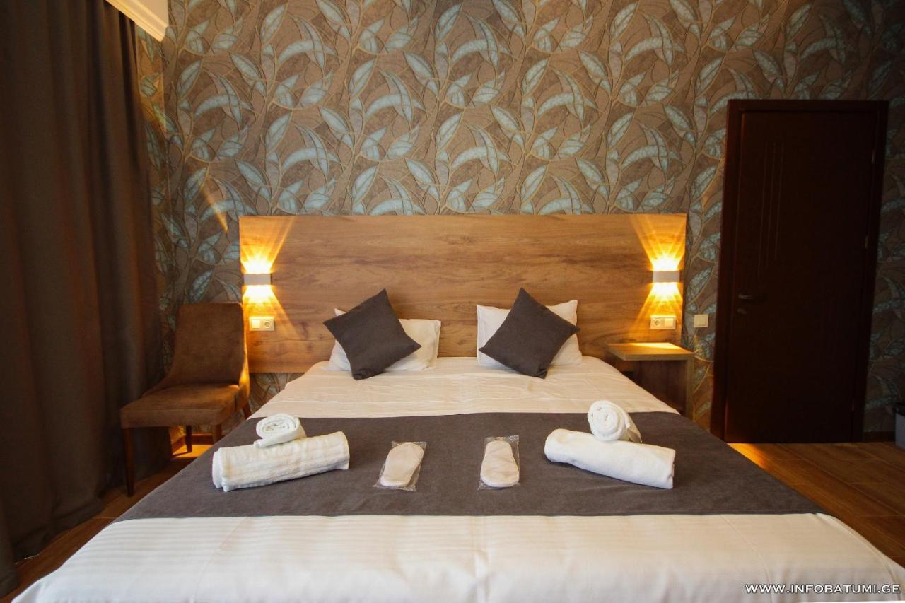 Pollux Hotel Batumi Ngoại thất bức ảnh