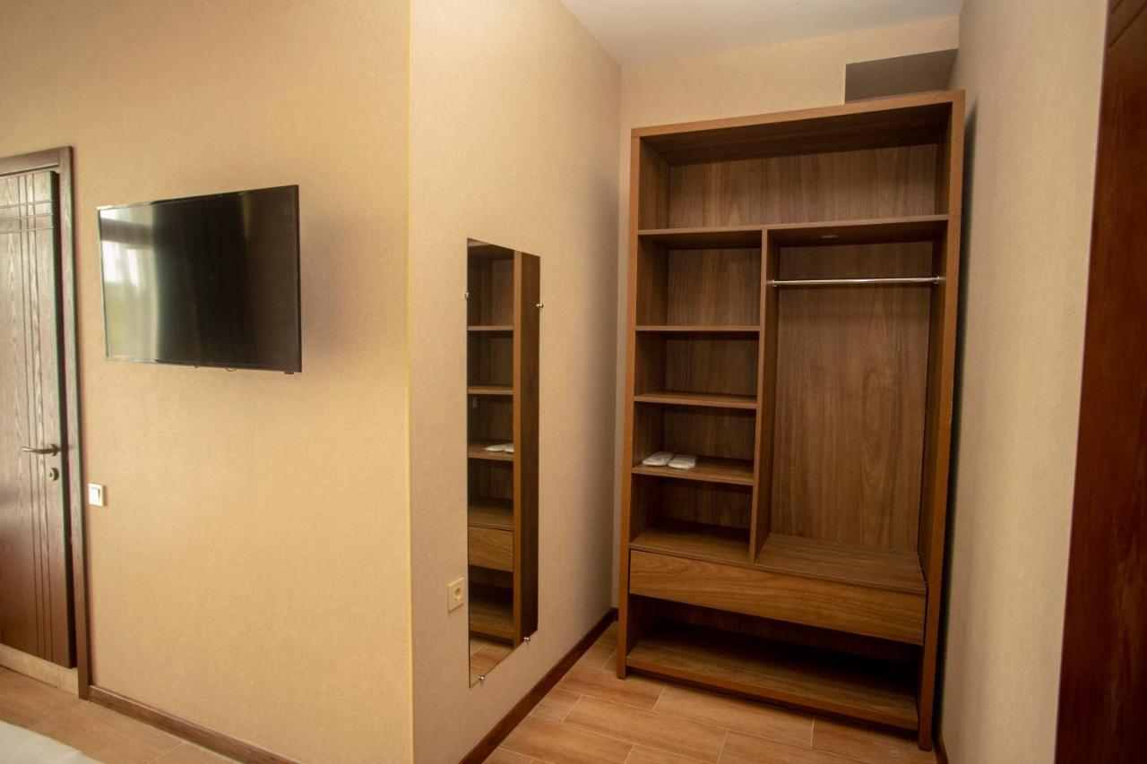 Pollux Hotel Batumi Ngoại thất bức ảnh